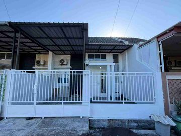 Di Jual Rumah di Perumahan ALANA TAMBAKREJO
belakang Pondok Tjandra