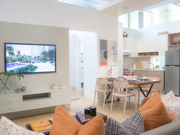 FOR SALE: 3 Bedroom Unit at Arton East Tower, Quezon City