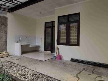 Di sewakan Rumah Di antapani Bebas banjir