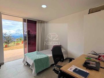 Casa campestre en Parcelación abierta