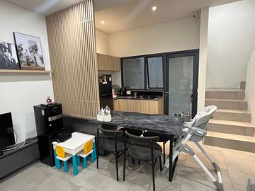 Dijual Rumah di Tanakayu BSD Cluster Svani Full Furnish