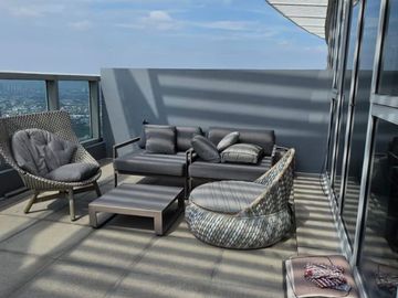 3-Bedroom Penthouse Unit for Sale in One Shangri-la Place, Mandaluyong City