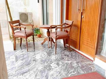 Rumah Modern 2 Lantai di Puri Cinere,Siap Huni dan Semi Furnished