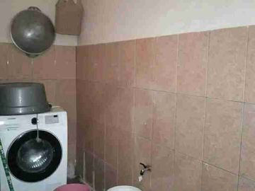 Rumah Dengan Luas Tanah 128m² Siap Huni