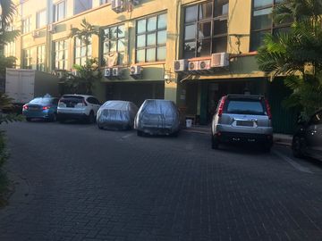 DIJUAL / DISEWAKAN RUKO PLAZA SEGI 8 SIAP PAKAI