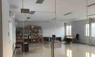 Dijual Cepat Gudang / Pabrik di Kawasan Delta Silicon. Lippo Cikarang. Bekasi