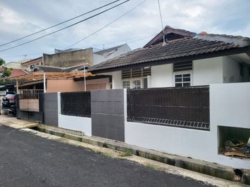Cocok untuk Investasi! Rumah Lama Murah di Sayap Sukanagara Antapani