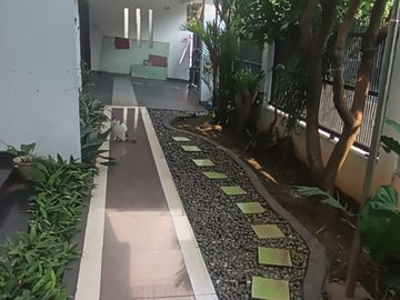 Rumah Luxury Di Kemang Pratama Bekasi, 7 Kamar Tidur & Kolam Renang