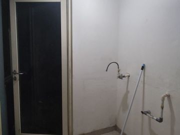 Ruko Terrace 8 3 Lantai Depan Pasar 8 Suvarna Sutera 1KA00025