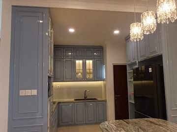 Dijual Cepat Rumah Riviera Metalnd Puri Fully Furnish