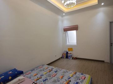 Dijual Cepat Rumah Riviera Metalnd Puri Fully Furnish