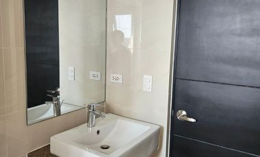 FOR SALE: Brand New Executive 1 Bedroom Unit at Vion Tower, Makati City