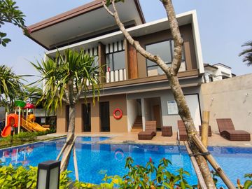 Rumah Premium Free Bea2 3 KM MRT Lebak Bulus Cirendeu