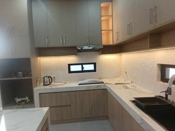 Modern Elegant Three Storey Townhouse for Sale in Pasig near Ortigas EXT.-MD