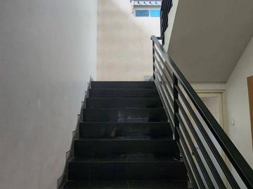 Rumah Kost Strategis Mojoarum | Dekat Unair, Widya Mandala & Rumah Sakit