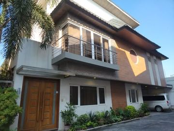 4-Bedroom Townhouse for Sale in New Manila Quezon City