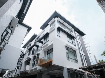 4 Bedroom Townhouse for Sale San Juan City