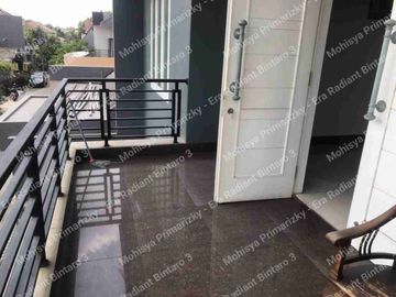 Rumah Mewah Pondok Aren