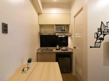 FOR SALE 1BR UNIT AT LAUREANO DI TREVI T3