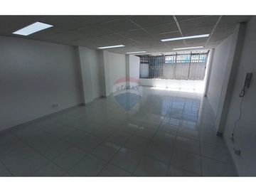 Arriendo Oficina en Alcazares Norte