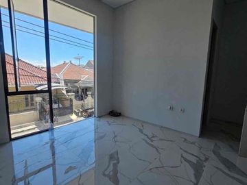 DIJUAL CEPAT RUMAH PROGRESS 2LT
HANYA 200 METER KE MASJID AL-AKBAR GAYUNGSARI SURABAYA