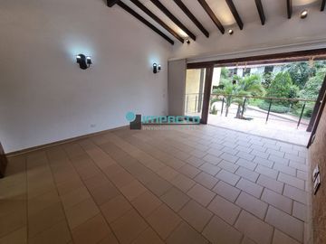 Se arrienda Casa Dúplex en el sector de la Estrella COD 526288