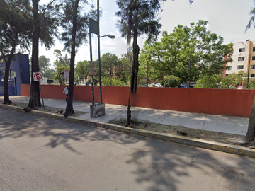 Departamento con 2 Habitaciones, cerca de Av. Canal Nacional, Coyoacán, CDMX.