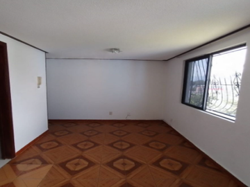 Departamento con 2 Habitaciones, cerca de Av. Canal Nacional, Coyoacán, CDMX.