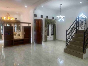 Dijual Rumah griya mekar arum dekat Summarecon Bandung