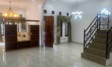 Dijual Rumah griya mekar arum dekat Summarecon Bandung