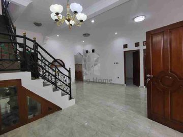 Dijual Rumah griya mekar arum dekat Summarecon Bandung