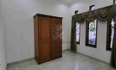 Dijual Rumah griya mekar arum dekat Summarecon Bandung
