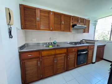 Apartamento en Arriendo en Loma del Indio Poblado Medellín Antioquia