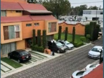Casa en increible localidad, con 3 recamaras, Coapa, Coyoacán, CDMX.