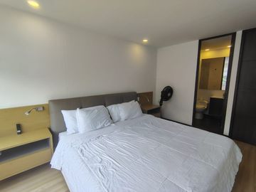 Apartamento en arriendo en Altos del Poblado, Poblado