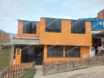 VENDO CASA EN SANTA ROSA, ANCON