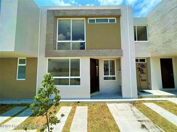 Venta casa Zakia, 3 recamaras, 3 baños nueva.