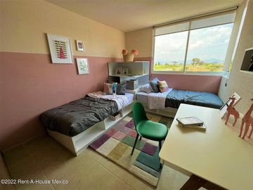 Venta casa Zakia, 3 recamaras, 3 baños nueva.
