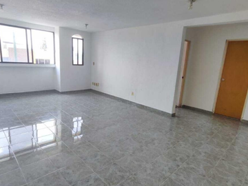 Departamento con 3 Habitaciones y. cerca de Av. Rio Churubusco, Coyoacán, CDMX.