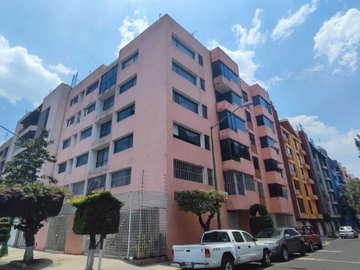 Departamento con 3 Habitaciones y. cerca de Av. Rio Churubusco, Coyoacán, CDMX.