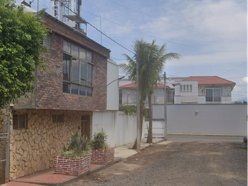 CASA - VENTA - GARANTIA HIPOTECARIA - LOS REYES MICHOACAN