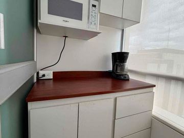 Oficina en renta sin muebles Amazonas Parc