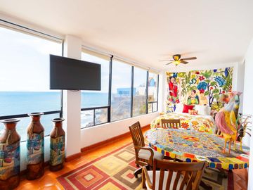 Casa Frente al Mar en Venta en Punta Bandera Tijuana con Casita