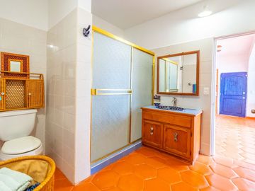Casa Frente al Mar en Venta en Punta Bandera Tijuana con Casita