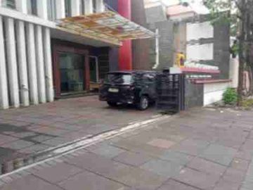 Dijual via lelang rumah di Margorejo indah wonocolo Surabaya