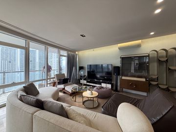 FOR SALE 3BR KIROV PROSCENIUM