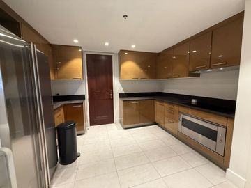 FOR SALE 3BR KIROV PROSCENIUM