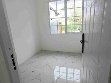 dijual cepat rumah siap huni
