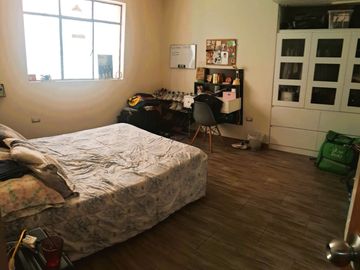 hermosa casa remodelada en segundo y tercer piso