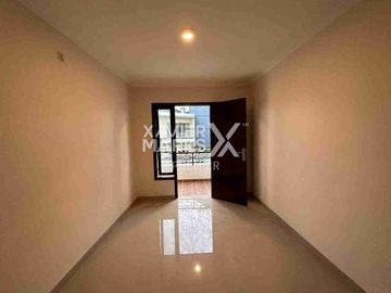 Dijual Rumah Mewah 2 Lantai di PBI Araya Kota Malang Blimbing